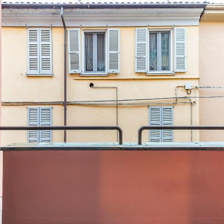 Appartamento Duomo - Voghera Bagian luar foto